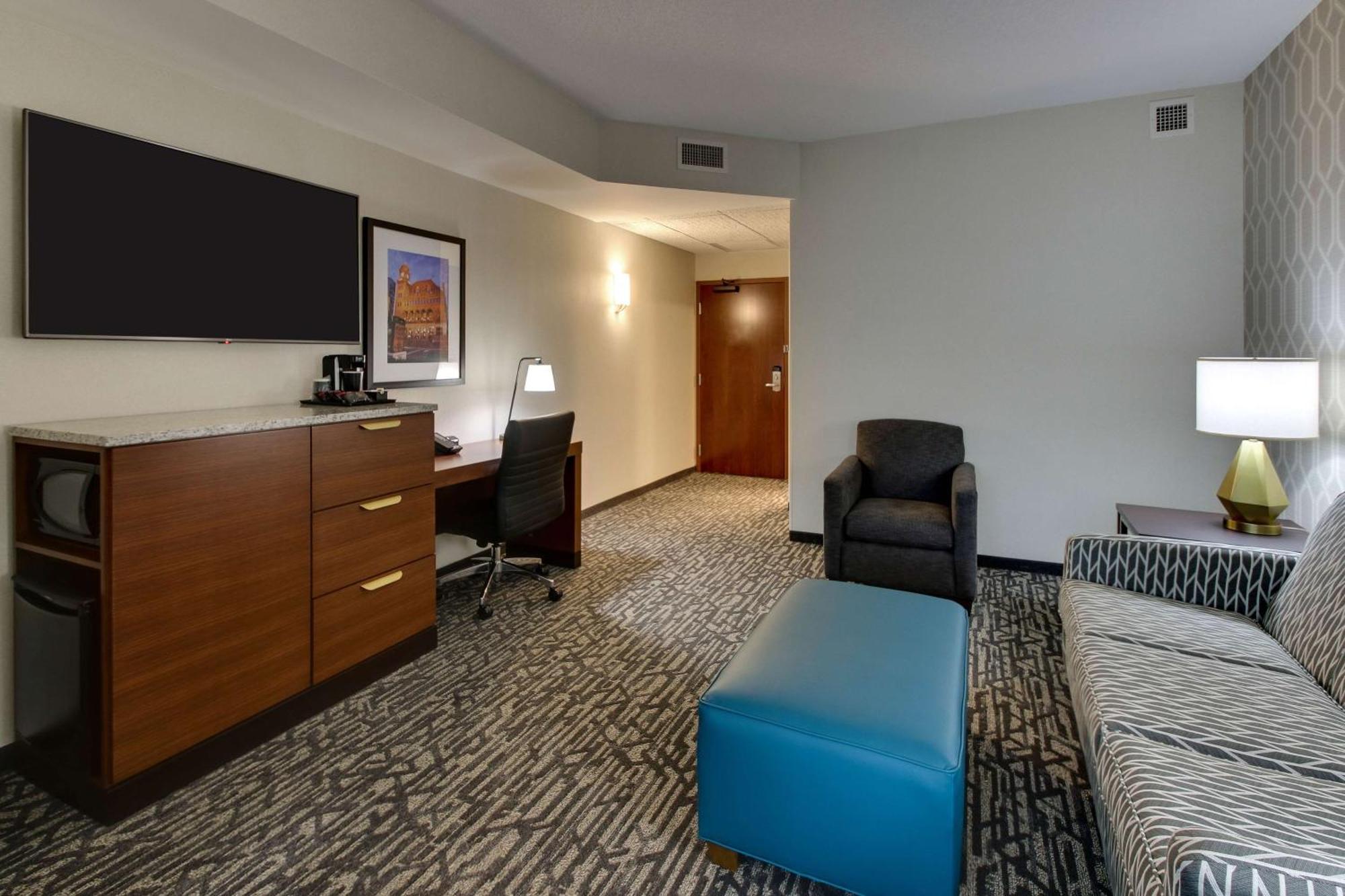 Drury Plaza Hotel Richmond Глен Аллен Экстерьер фото